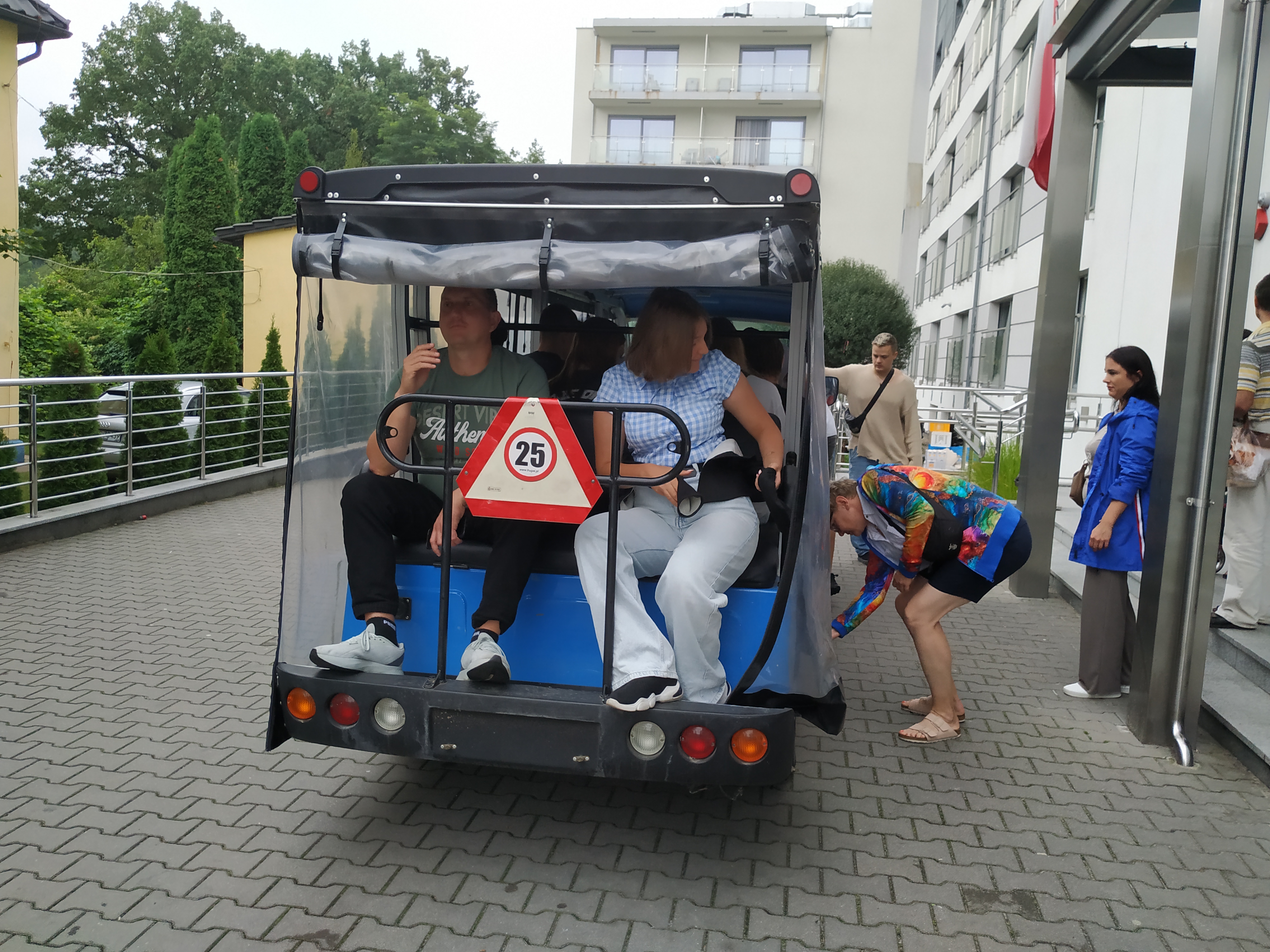 Miniatura zdjęcia: Zwiedzanie meleksem