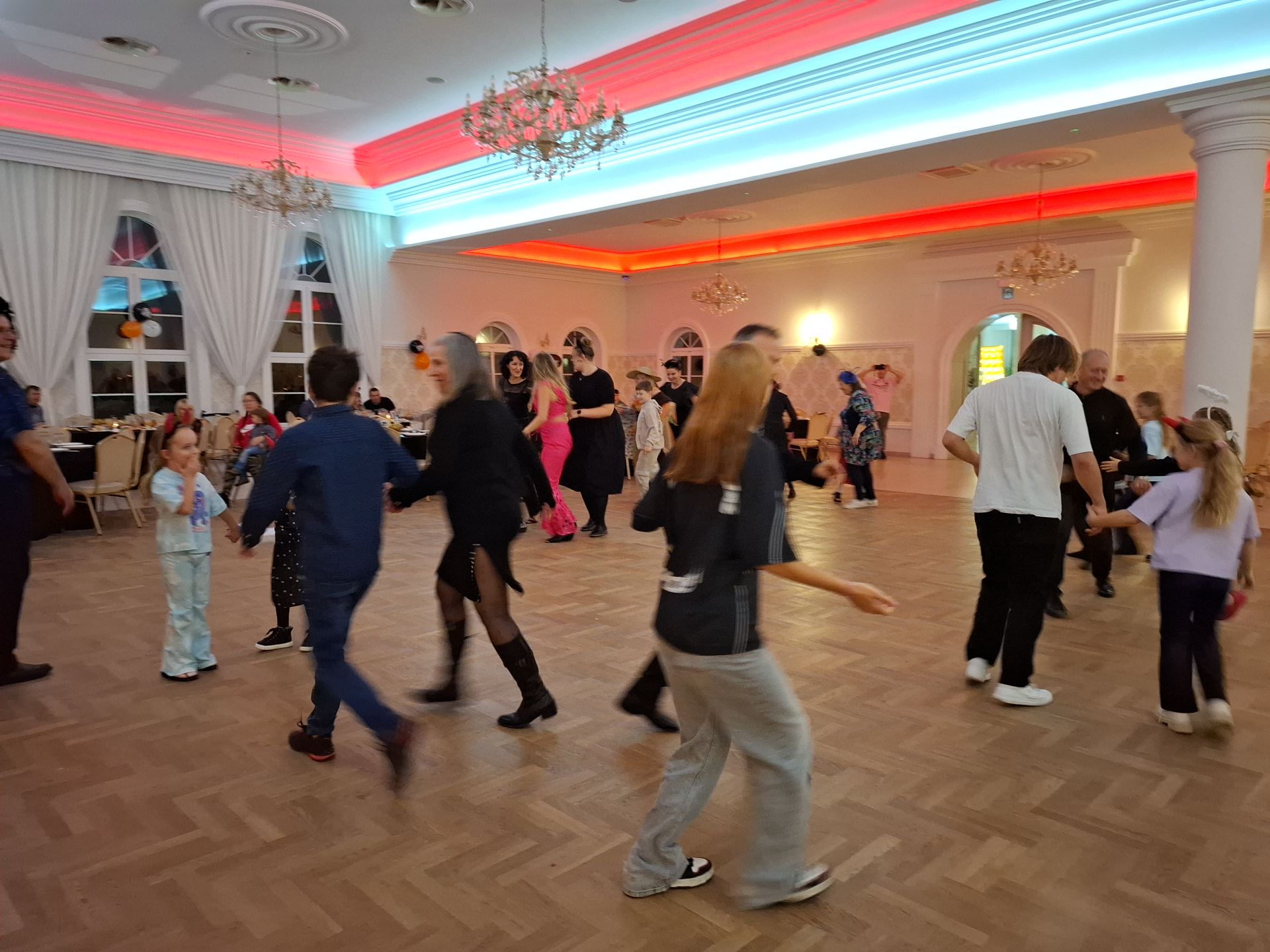 Miniatura zdjęcia: Nauka tańca